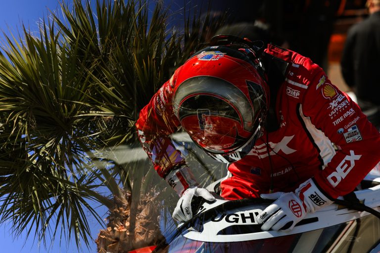 Scott McLaughlin-Sebring